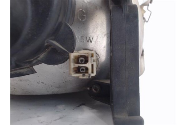 Recambio de faro delantero dcho para peugeot 205 berlina referencia OEM IAM 082608 67522239 