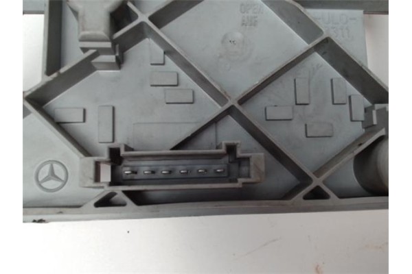 Recambio de portalampara piloto trasero izdo para mercedes-benz clase c (bm 203) berlina 3.0 320 cdi (203.020) referencia OEM IA