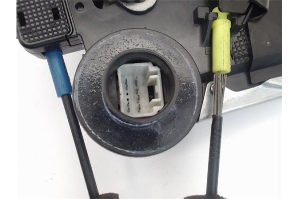 Recambio de cierre electromagnetico trasero izquierdo para lexus rx (mcu_) 400h fwd referencia OEM IAM 6906060071  