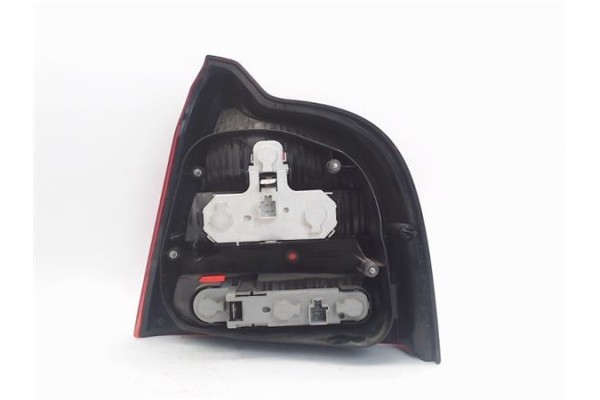 Recambio de piloto trasero izquierdo para volvo s80 berlina referencia OEM IAM   