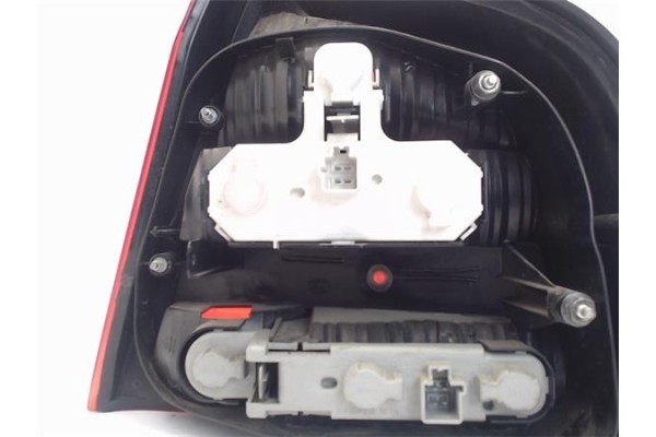 Recambio de piloto trasero izquierdo para volvo s80 berlina referencia OEM IAM   