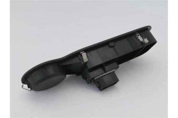 Recambio de mando elevalunas delantero derecho para renault modus i 1.5 dci (fp0f, jp0f) referencia OEM IAM 7701058144  