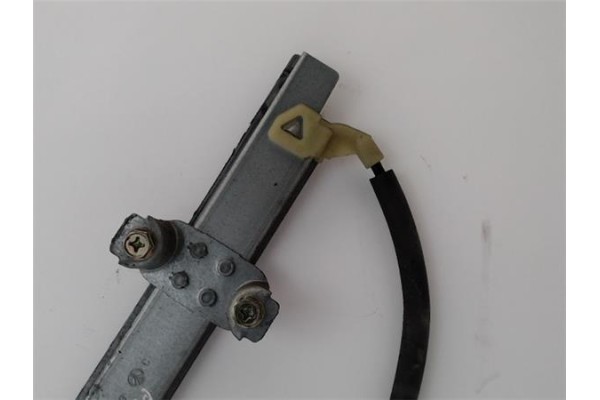 Recambio de elevalunas electrico delantero izquierdo para nissan almera tino (v10m) referencia OEM IAM   