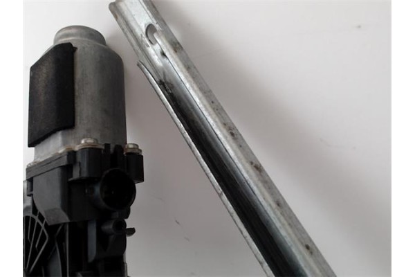 Recambio de elevalunas electrico trasero derecho para nissan note (e11e) referencia OEM IAM   