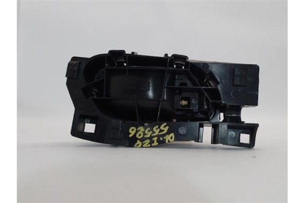 Recambio de manilla int. puerta delantero izquierda para peugeot partner tepee 1.6 hdi referencia OEM IAM 96555515XT  