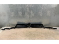 Recambio de rejilla paragolpes delantero para nissan serena (c23m) 2.3 d referencia OEM IAM 623109C016  