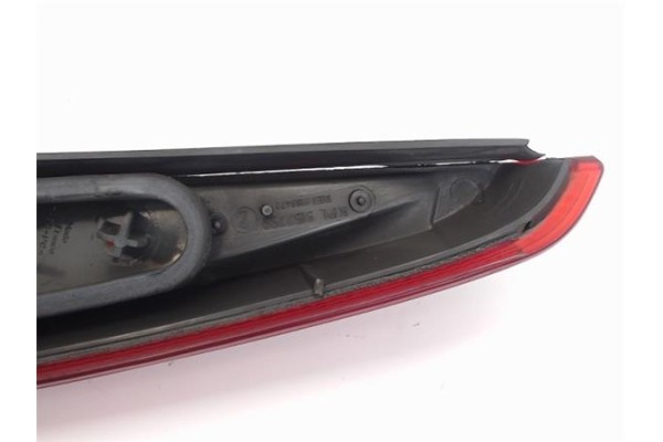 Recambio de piloto superior trasero izquierdo para volvo v70 familiar 2.5 tdi referencia OEM IAM 9169472  
