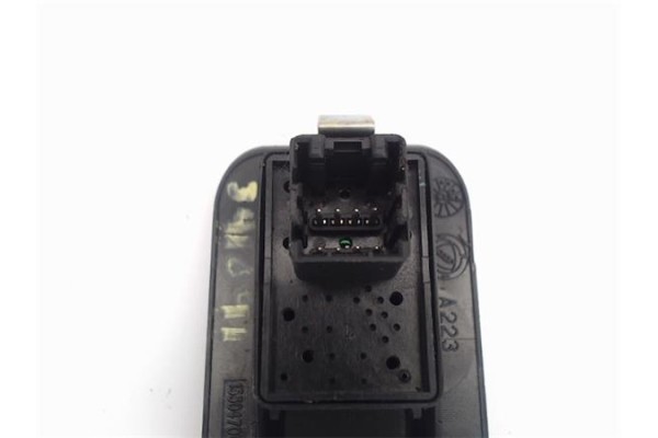 Recambio de conjunto interruptores para alfa romeo 146 referencia OEM IAM 15347000  