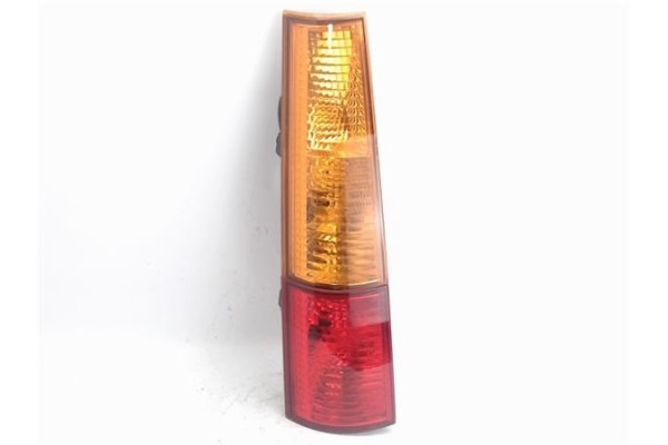 Recambio de piloto trasero izquierdo para subaru justy j12 (g3x/mhy) referencia OEM IAM P3052  