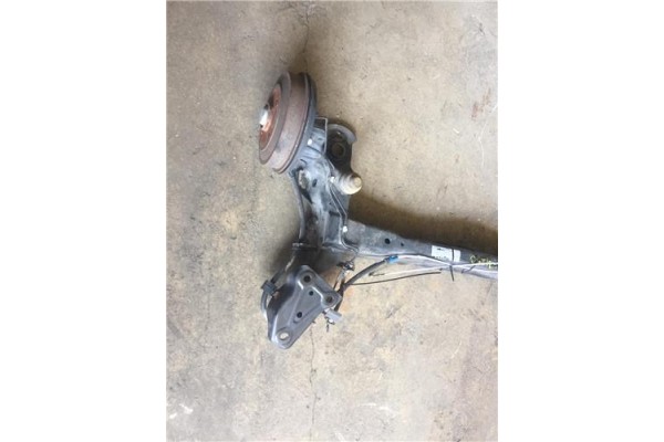 Recambio de puente trasero para citroen c3 1.4 attraction referencia OEM IAM 9801942480  