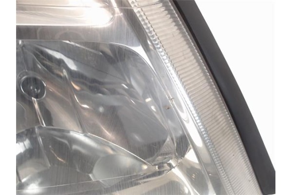 Recambio de faro delantero dcho para opel zafira a referencia OEM IAM 1216572  