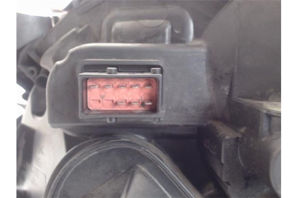 Recambio de faro delantero dcho para opel zafira a referencia OEM IAM 1216572  