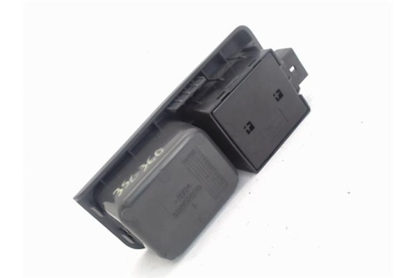 Recambio de mando elevalunas delantero izquierdo para daewoo lanos 1.5 referencia OEM IAM 96279332  