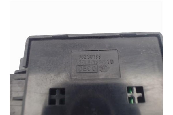 Recambio de mando elevalunas delantero izquierdo para daewoo lanos 1.5 referencia OEM IAM 96279332  
