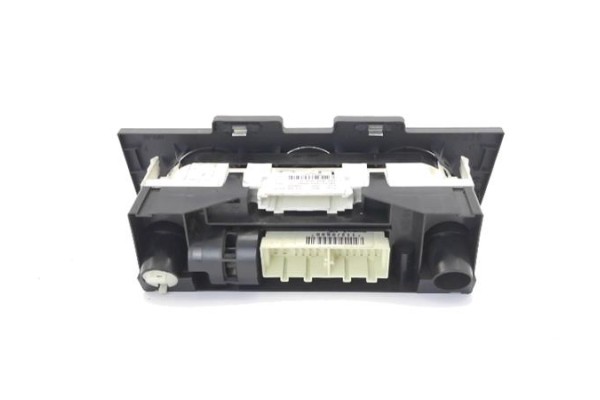 Recambio de mandos climatizador para volkswagen polo v (6r1) 1.4 advance referencia OEM IAM 6R0820045H  