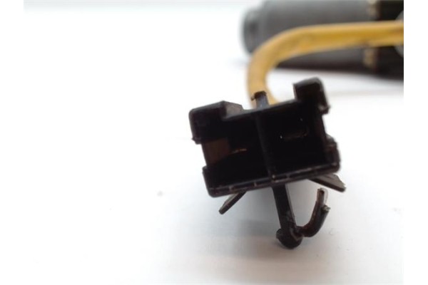 Recambio de mecanismo elevalunas delantero derecho para nissan micra (k11) 1.4 i 16v referencia OEM IAM 807006F611 490264 807005