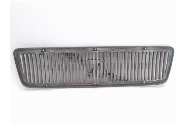 Recambio de rejilla capo para volvo v70 familiar 2.5 tdi referencia OEM IAM 9190776 50091 