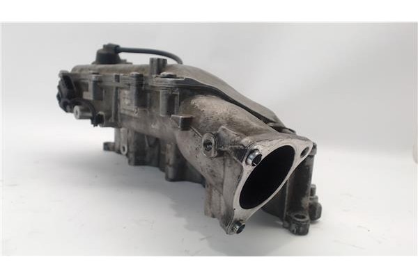 Recambio de colector admision para opel zafira b 1.7 cosmo referencia OEM IAM 700997160 8973858235 