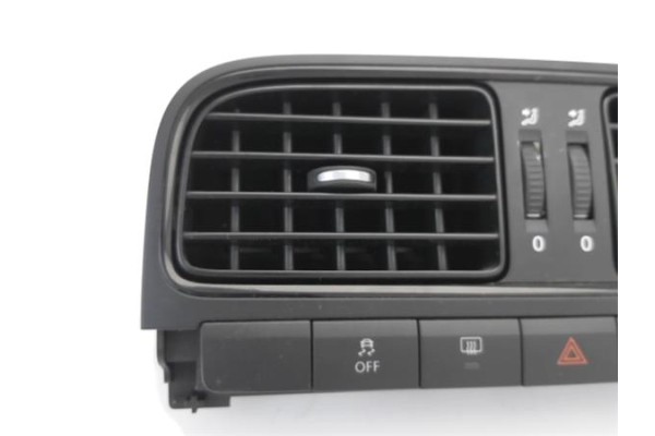 Recambio de rejilla entrada de aire para volkswagen polo v (6r1) 1.4 advance referencia OEM IAM 6R0819728  
