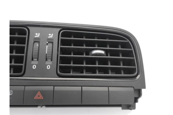 Recambio de rejilla entrada de aire para volkswagen polo v (6r1) 1.4 advance referencia OEM IAM 6R0819728  