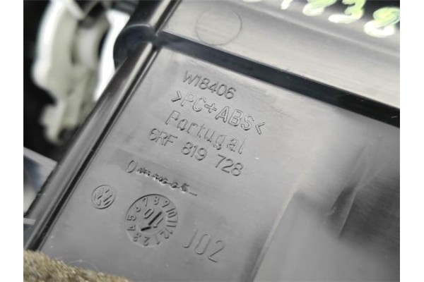 Recambio de rejilla entrada de aire para volkswagen polo v (6r1) 1.4 advance referencia OEM IAM 6R0819728  