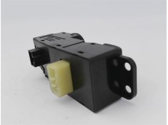 Recambio de mando elevalunas delantero izquierdo para hyundai h-1 furgón 2.5 td referencia OEM IAM 935804A000LK  