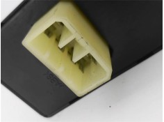 Recambio de mando elevalunas delantero izquierdo para hyundai h-1 furgón 2.5 td referencia OEM IAM 935804A000LK  