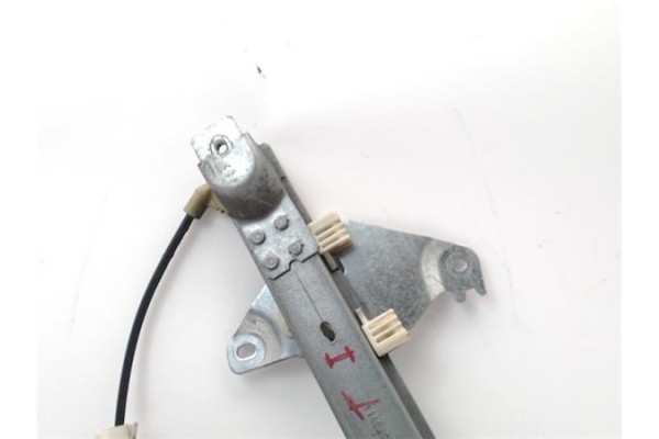 Recambio de elevalunas electrico trasero izquierdo para nissan almera tino (v10m) referencia OEM IAM   