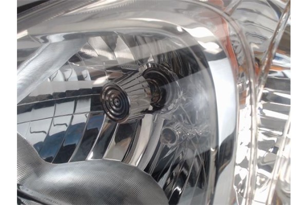 Recambio de faro delantero izquierdo para hyundai accent (mc) referencia OEM IAM  010200999000SOL 