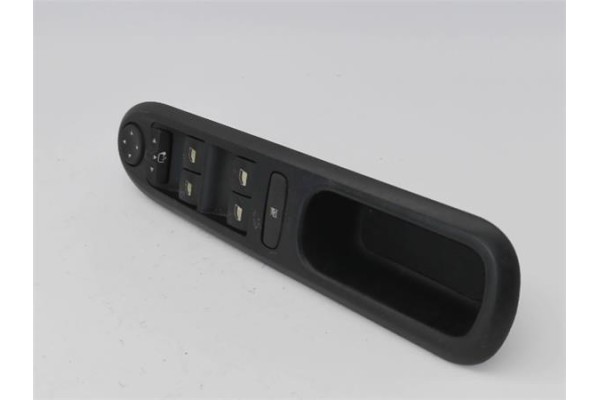 Recambio de mando elevalunas delantero izquierdo para peugeot 407 2.0 hdi 135 referencia OEM IAM 6554ER  