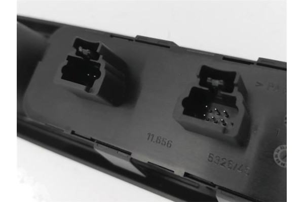 Recambio de mando elevalunas delantero izquierdo para peugeot 407 2.0 hdi 135 referencia OEM IAM 6554ER  