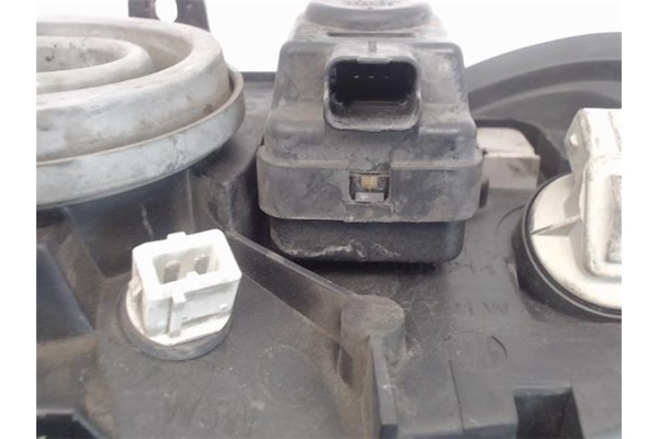 Recambio de faro delantero dcho para citroen saxo referencia OEM IAM 6205W2  