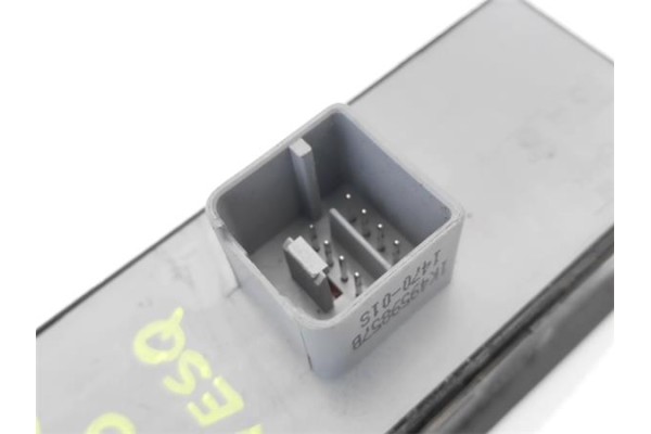Recambio de mando elevalunas delantero izquierdo para volkswagen polo v (6r1) 1.4 advance referencia OEM IAM 1K3959857AREH  