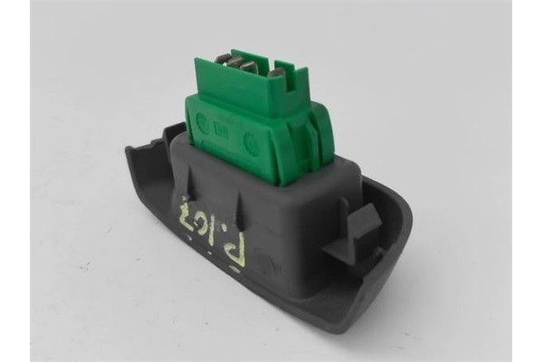 Recambio de mando elevalunas trasero derecho para peugeot 107 1.0 básico referencia OEM IAM 6554KZ  