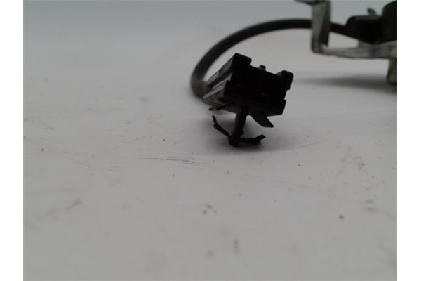 Recambio de mecanismo elevalunas trasero derecho para nissan primera berlina (p11) 2.0 td referencia OEM IAM 827009F500 10049 80