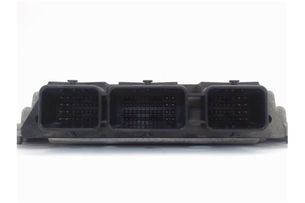 Recambio de centralita para peugeot 308 1.6 confort referencia OEM IAM 9653958980 0281013872 