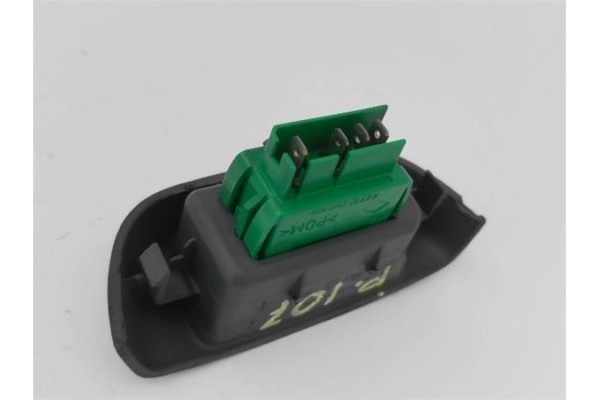 Recambio de mando elevalunas trasero izquierdo para peugeot 107 1.0 básico referencia OEM IAM 6554KZ  