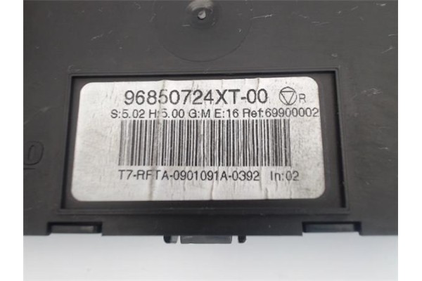 Recambio de mandos climatizador para peugeot 308 1.6 confort referencia OEM IAM 96850724XT00  