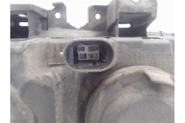 Recambio de faro delantero dcho para renault laguna ii (bg0) referencia OEM IAM 7700420129 1EJ007833-02 
