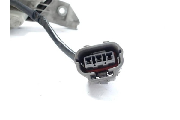 Recambio de faro delantero dcho para mazda premacy (cp) referencia OEM IAM CB08510K0D  