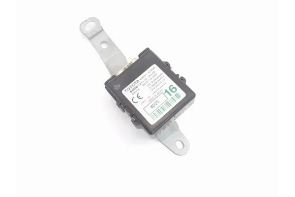 Recambio de centralita cierre puerta delantero derecha para toyota prius (nhw20) híbrido basis referencia OEM IAM 8999147030  