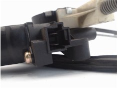 Recambio de mecanismo elevalunas delantero derecho para chrysler grand voyager 2.4 referencia OEM IAM 4717200  