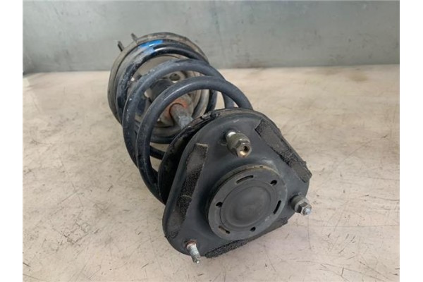 Recambio de amortiguador delantero derecho para toyota corolla (e12) 1.6 vvt-i referencia OEM IAM   