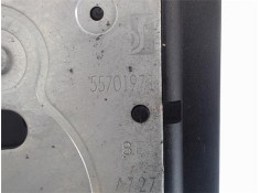 Recambio de cerradura porton para fiat 500 1.2 referencia OEM IAM 55701971  