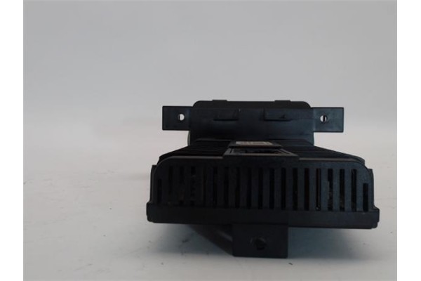 Recambio de mando de luces para rover rover 75 (rj) 1.8 comfort referencia OEM IAM YWC106940  