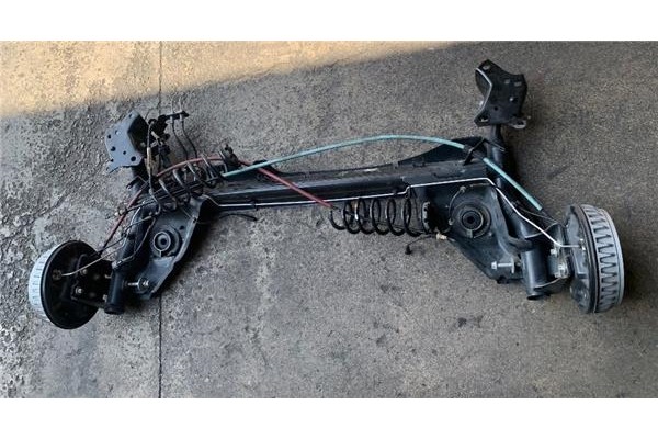 Recambio de puente trasero para renault captur i 0.9 zen referencia OEM IAM   