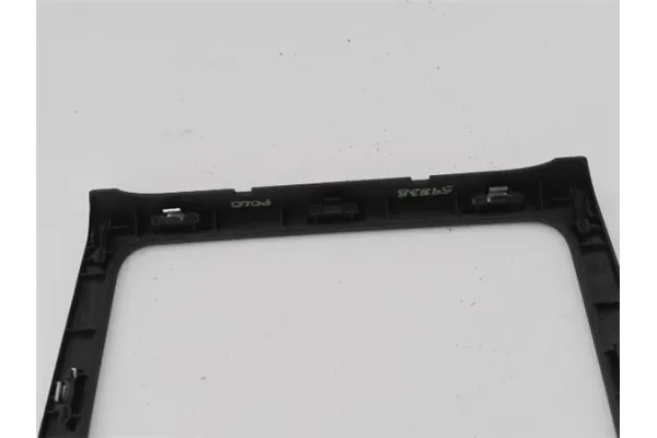 Recambio de embellecedor consola salpicadero para volkswagen polo v (6r1) 1.4 advance referencia OEM IAM 6R0858069EN0R 6R0858069