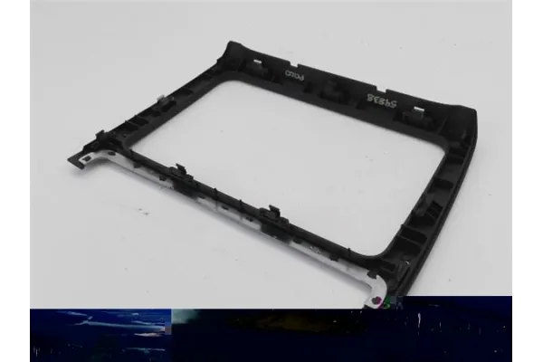 Recambio de embellecedor consola salpicadero para volkswagen polo v (6r1) 1.4 advance referencia OEM IAM 6R0858069EN0R 6R0858069
