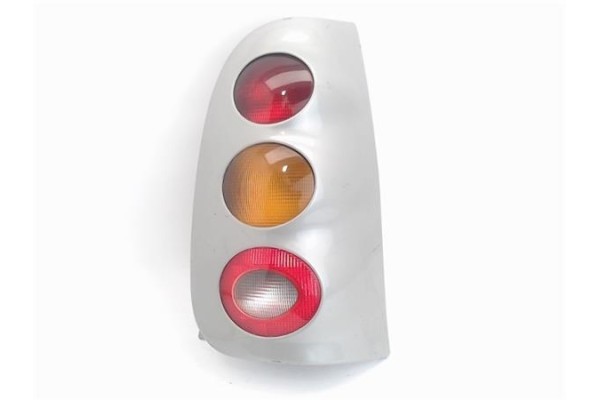 Recambio de piloto trasero derecho para smart fortwo coupe referencia OEM IAM 253042R  
