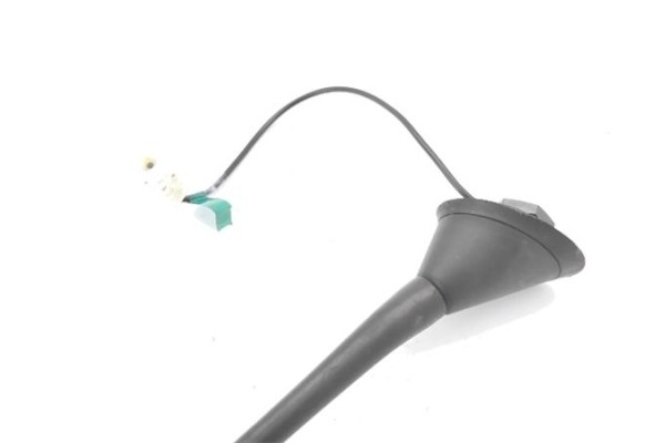 Recambio de antena electrica para volkswagen polo v (6r1) 1.4 advance referencia OEM IAM 6R0035849 6R0035501F 